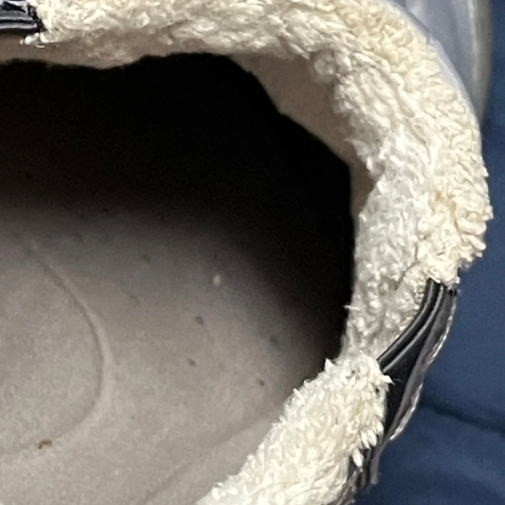 Keen Gray Quilted Slip-On Shoes 9 EU 39.5 - Picture 11 of 14